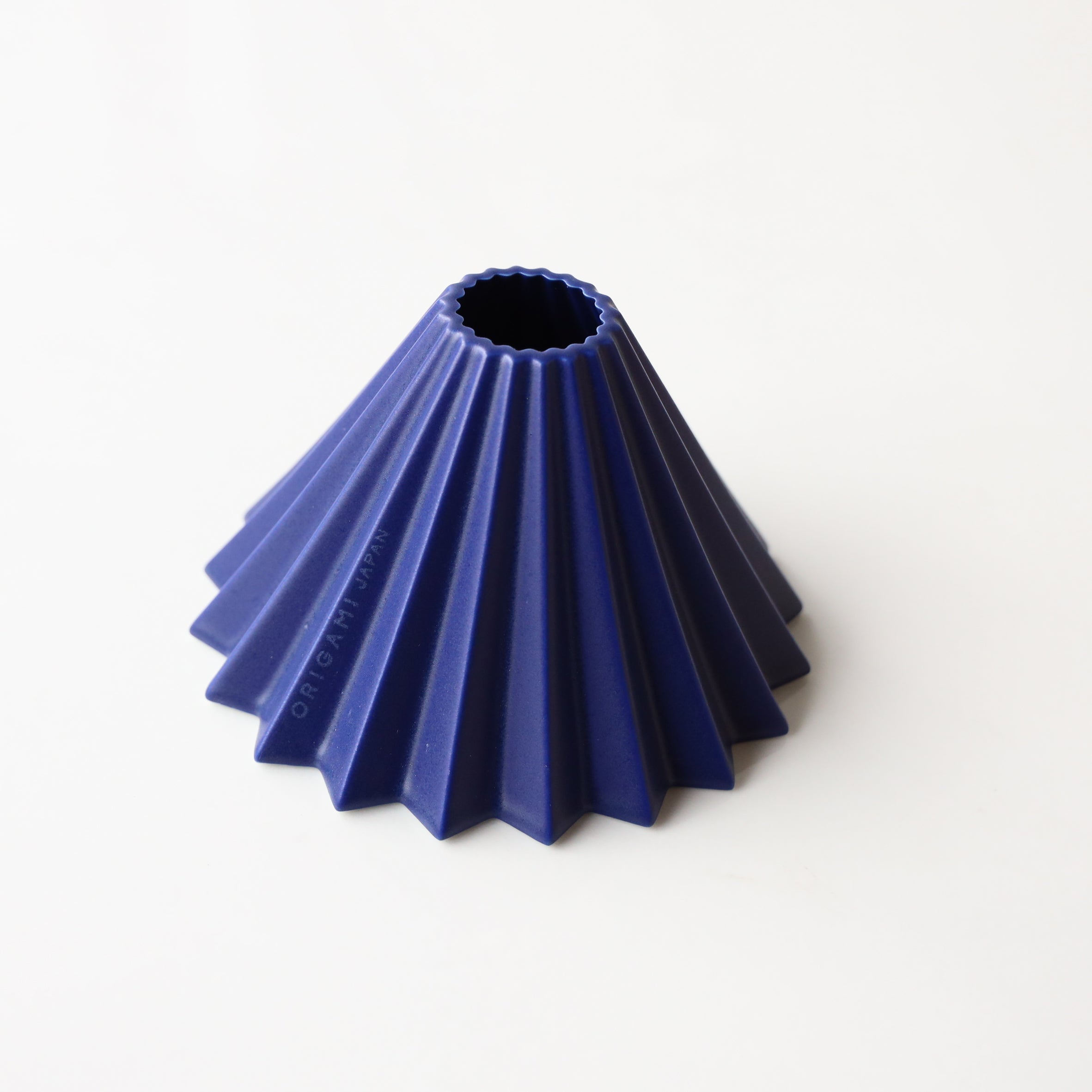 ORIGAMI Dripper S / Matte Navy – LiLoCoffeeRoasters