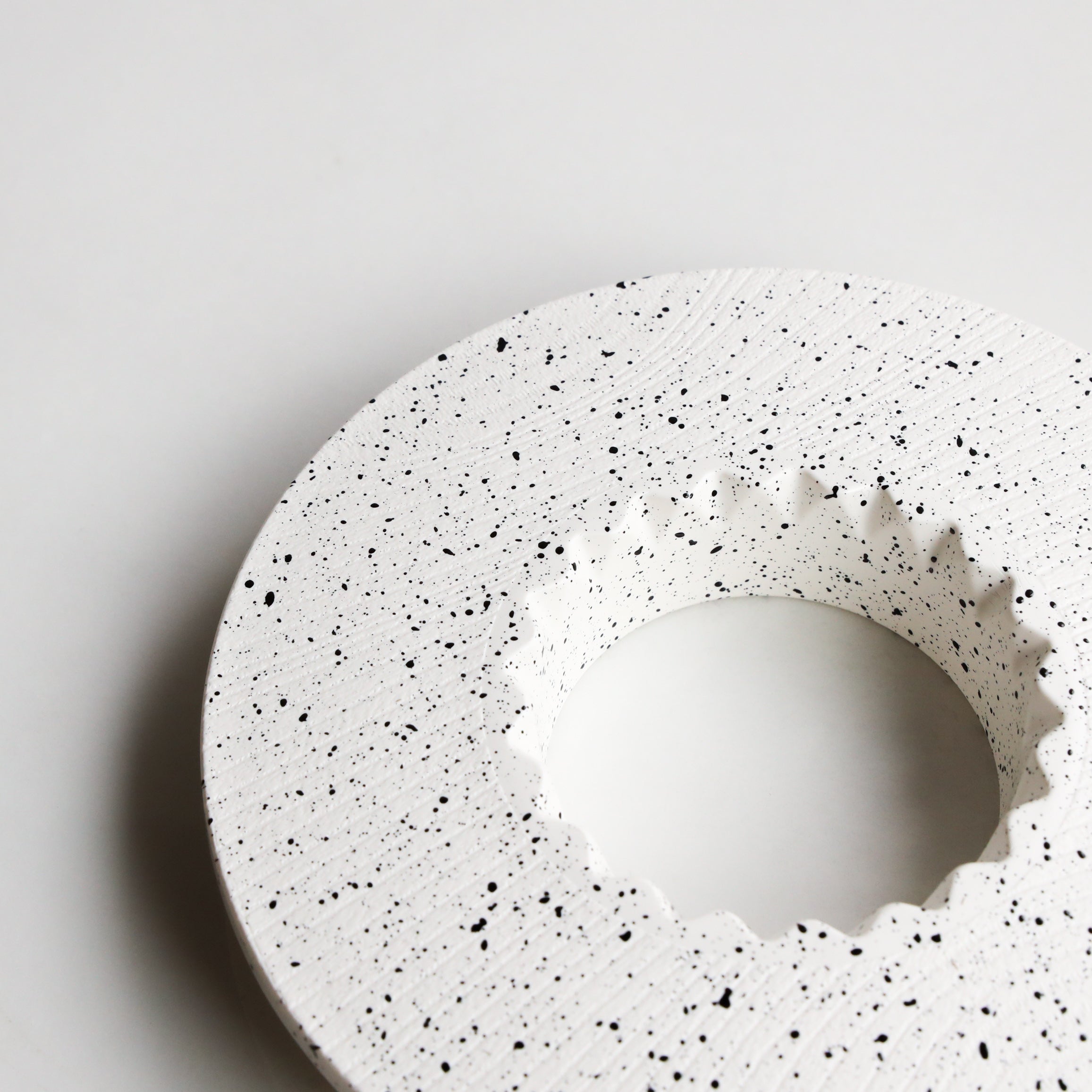 ORIGAMI Dripper Holder [Grain White x Black